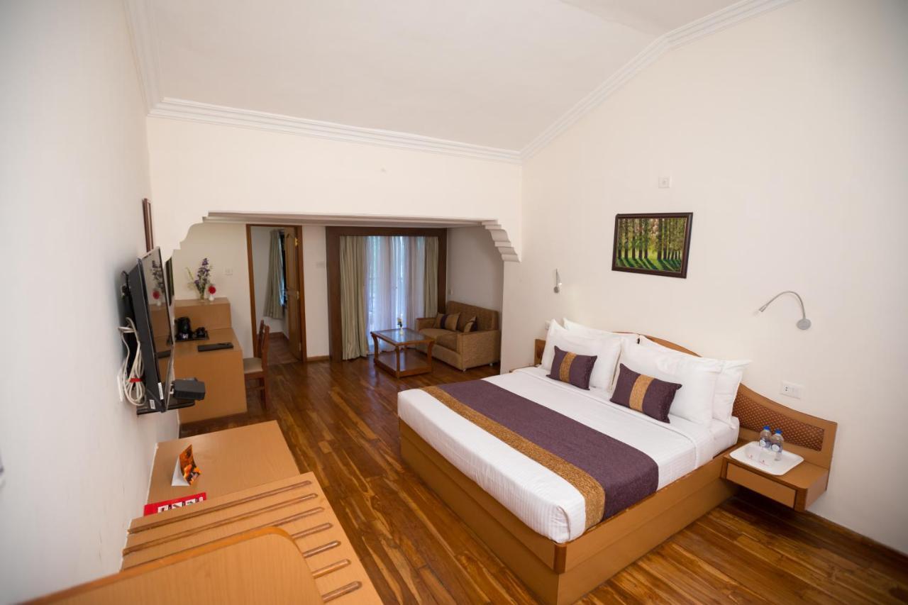 Hotel Kodai International Кодайканал Экстерьер фото