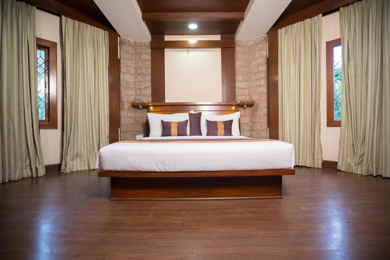 Hotel Kodai International Кодайканал Номер фото