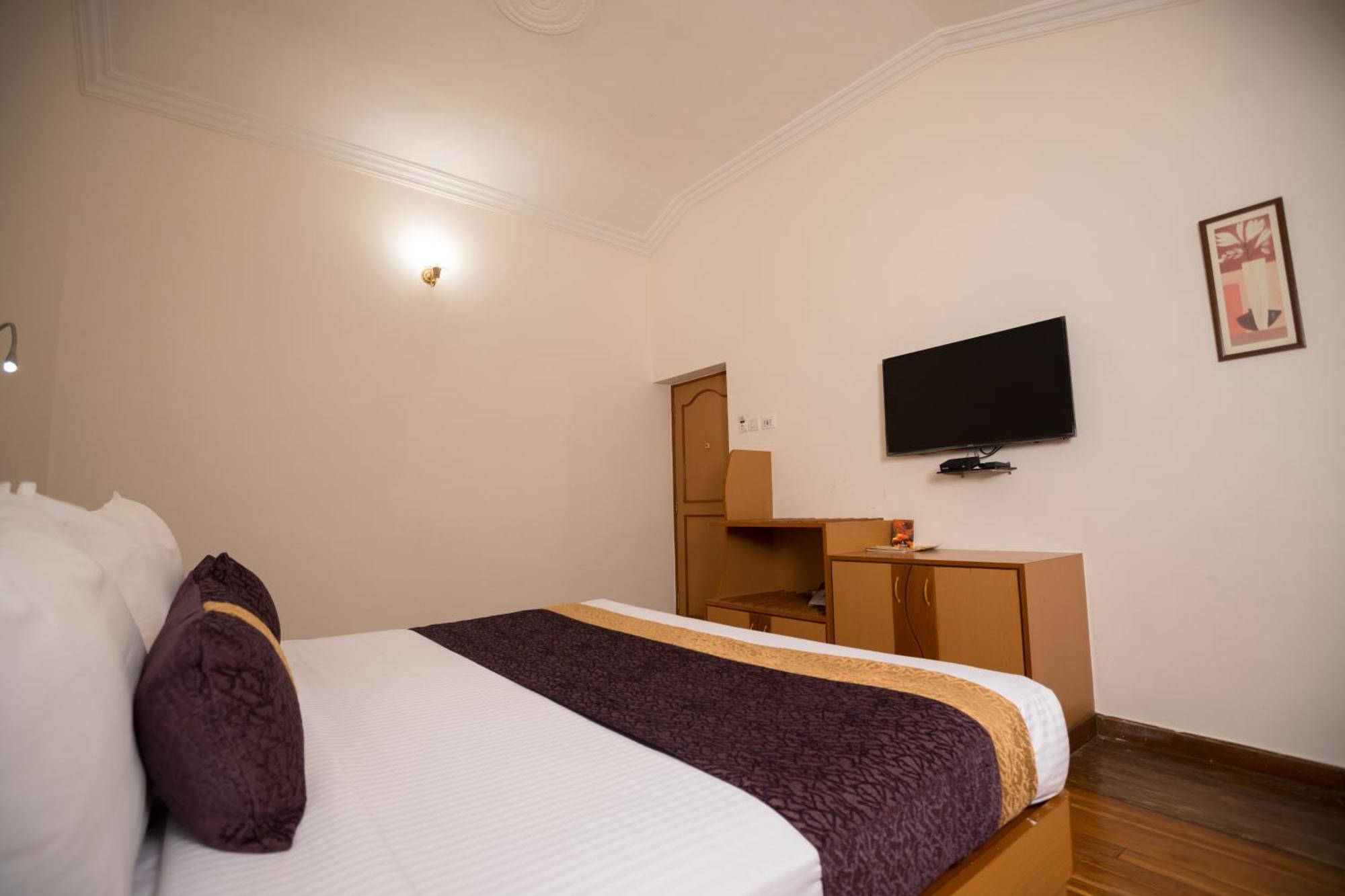 Hotel Kodai International Кодайканал Номер фото